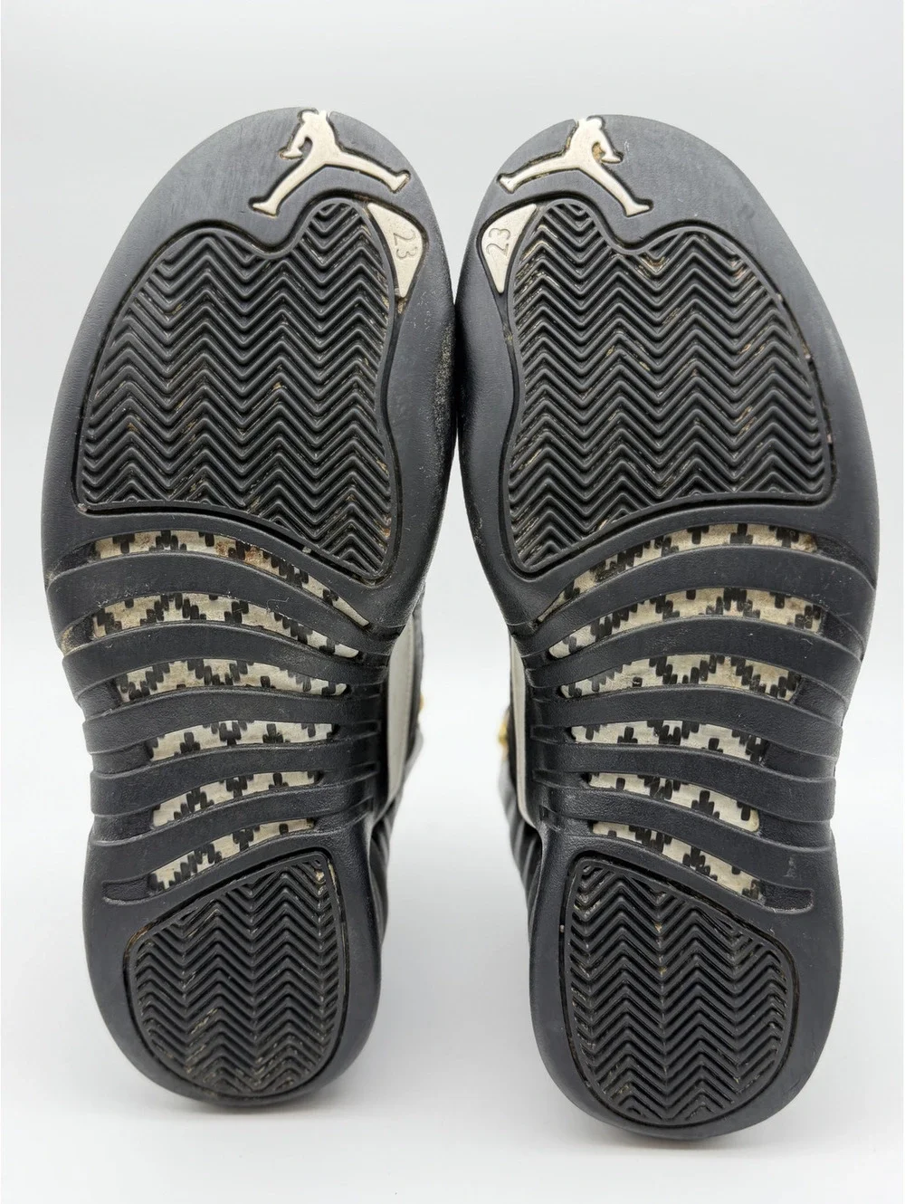 Air Jordan 12 Retro The Master 2016 Black White Metallic Gold, Size 9